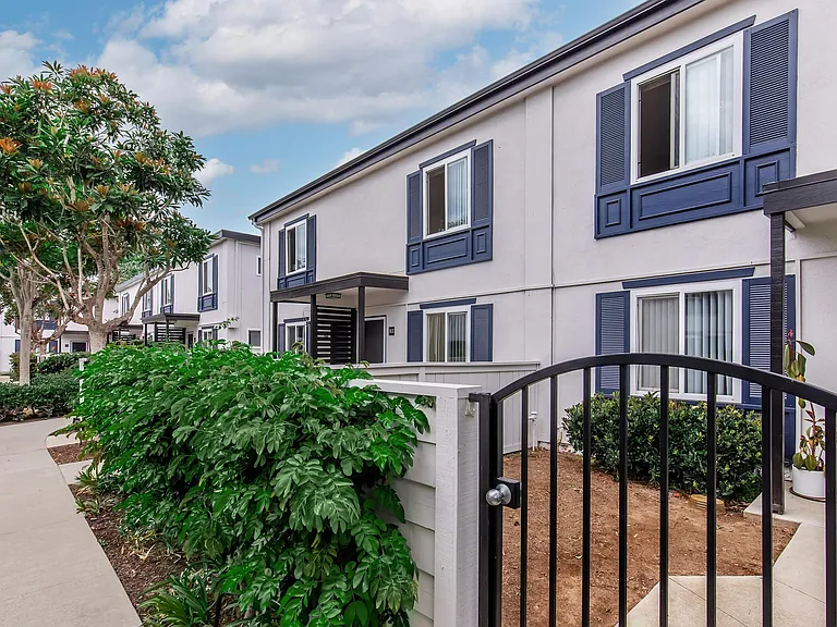 Sandpointe Cove Apartment Homes — Photo 16