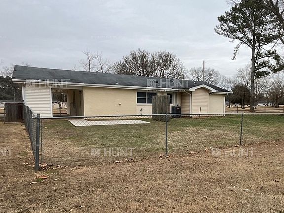 3rd image of 365 Crowell Cir