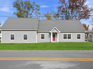 4160 W Shore Dr, Bremen, IN 46506