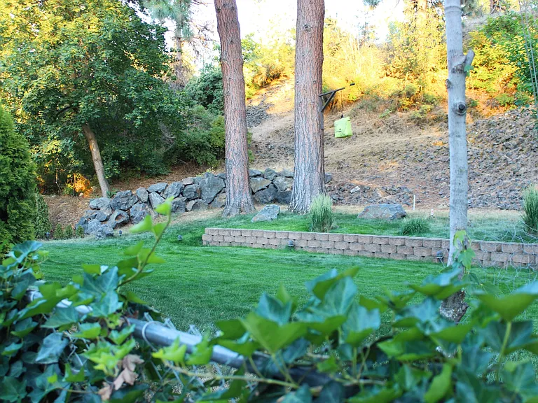 4018 E Hartson Ave — Photo 14