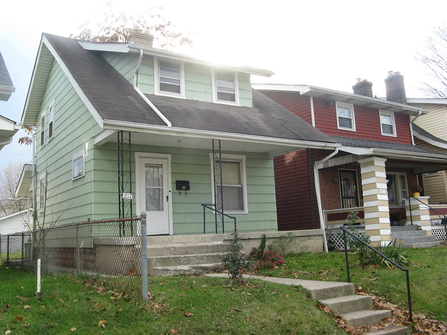 207 E Welch Ave photo 1