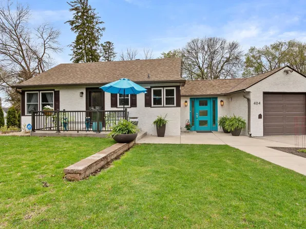 404 Oakwood Dr, Anoka, MN 55303