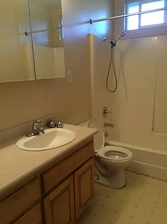 3 bed, 1162 sqft, $3,800 — Photo 3