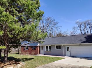 2527 Richmond Rd, Beachwood, OH 44122