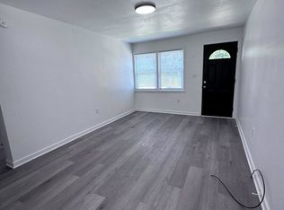40 Midland Heights Cir #B, Midland, PA 15059