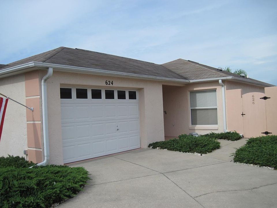 1st image of 624 Enconto St