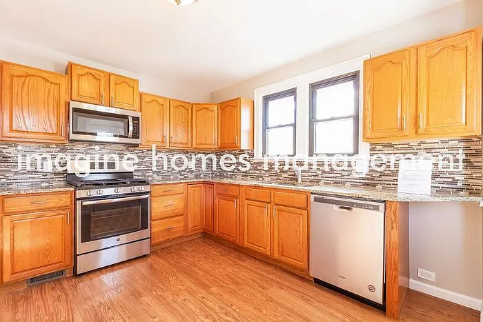 7125 Virginia Ave — Photo 5
