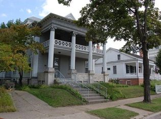 618 S 7th St APT 5, Springfield, IL 62703