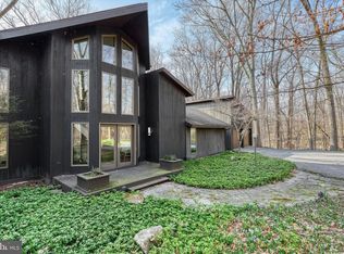 1401 Raven Hill Rd, Mechanicsburg, PA 17055