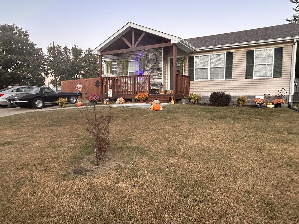 1st image of 414 Cranklen Cir