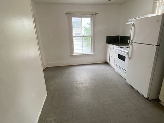 3rd image of 1716 Church St #B