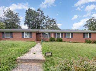 1127 Belvedere Dr, Albemarle, NC 28001