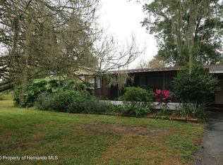 39729 River Rd, Dade City, FL 33525