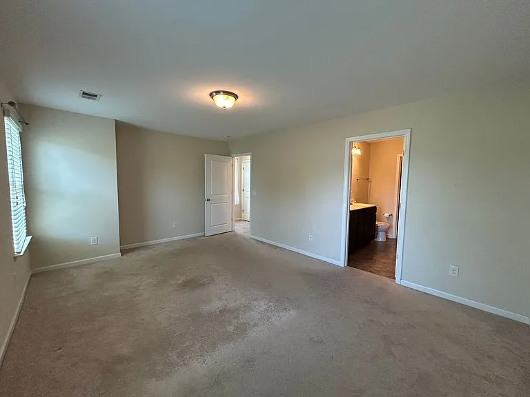 224 Jackstay Ct — Photo 13