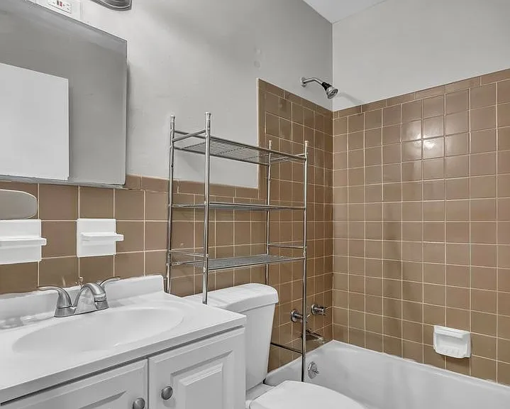 1505 Miller Dr — Photo 14