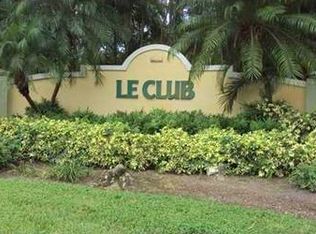 8500 SW 212th St APT 102, Cutler Bay, FL 33189