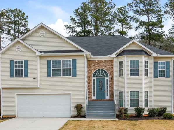 1194 Opie Ln, Lawrenceville, GA 30045