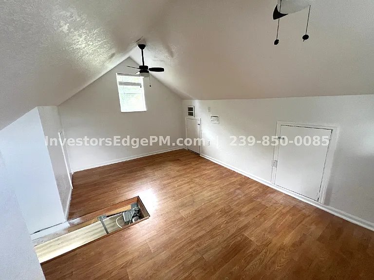 3351 Marion St #3 — Photo 12
