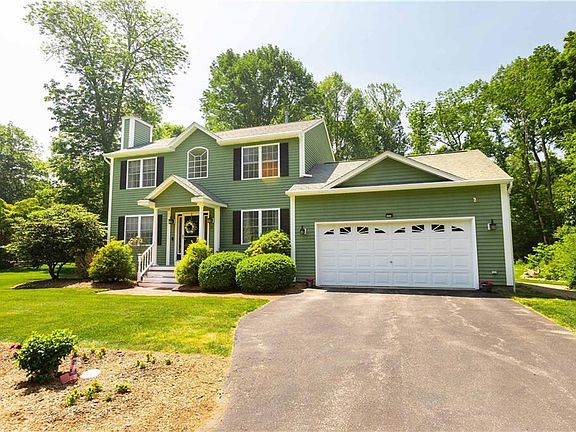 2nd image of 31 Browns Farm Dr S