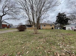 179 Westwood Dr, Forest City, NC 28043