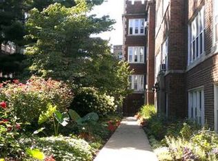 1231 W Jarvis Ave APT 2, Chicago, IL 60626