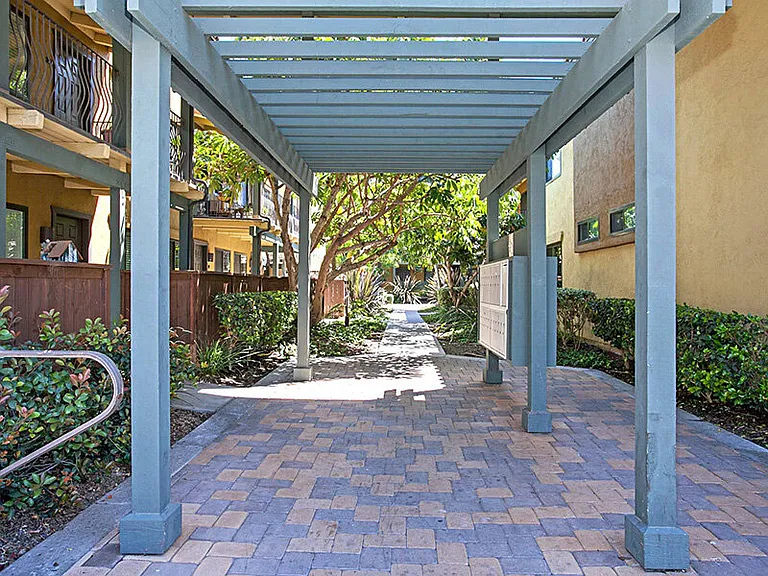 Suncrest Ridge — Photo 8