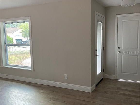 5th image of 3629 Glen Village Ct