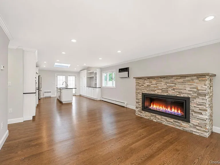84 Twinlawns Ave — Photo 8