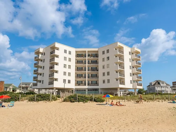 1 Cleaves Street #304, Old Orchard Beach, ME 04064