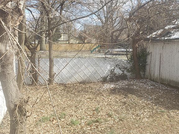 4th image of 618 S Harlan Ave