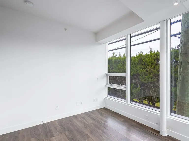 769 W 41st Ave — Photo 14