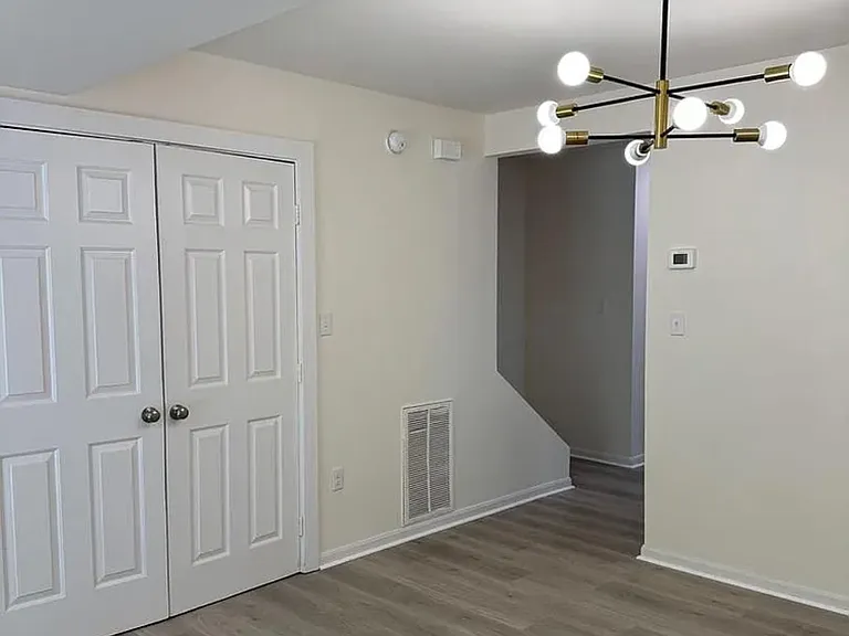 723 Hemlock St #1 — Photo 8