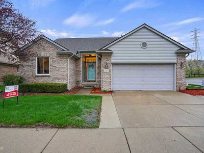 24516 Christina Dr #71, Brownstown, MI, 48134
