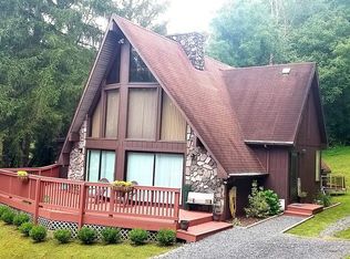 93 Dayton Park Rd, Philippi, WV 26416