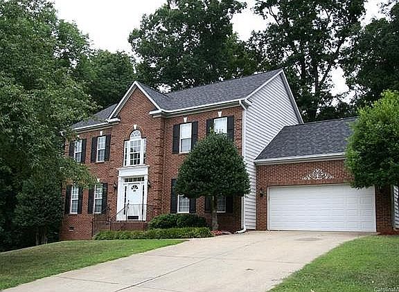 5th image of 1609 Sweetgum Ln