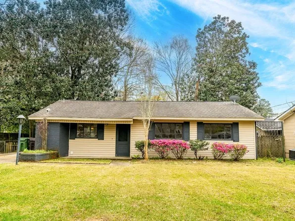 1618 Adeline St, Hattiesburg, MS 39401
