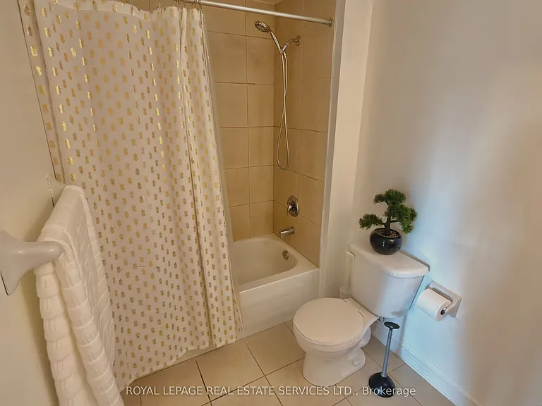 362 Plains Rd E #6 — Photo 20
