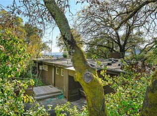 17260 Hillcrest Ave, Sonoma, CA