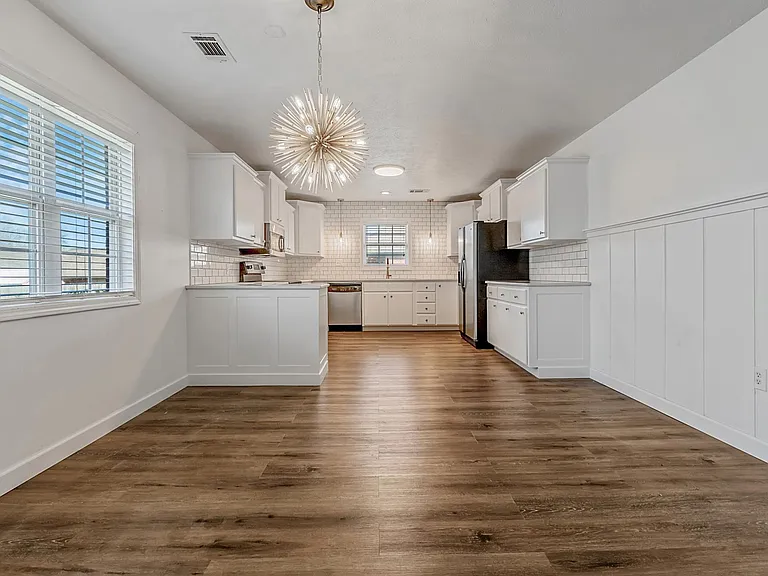 2213 Caleb Dr — Photo 11