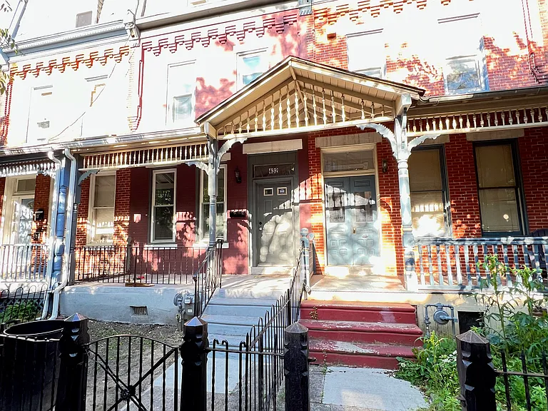 432 Chambers Ave — Photo 2