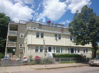 860-862 E 3rd St UNIT 2, South Boston, MA 02127