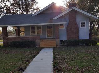 600 Walnut St, Bowie, TX 76230