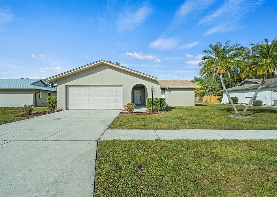 1st image of 3929 Basswood Dr