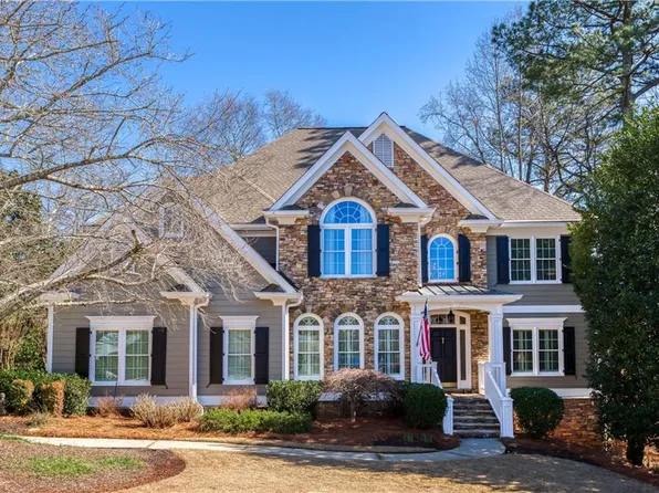 575 Rippling Water Ln, Johns Creek, GA 30097