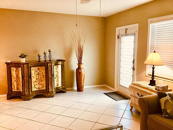 5th image of 4008 Cornwall Dr #A