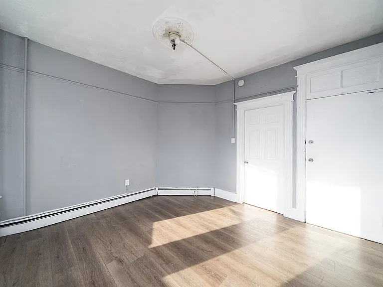 164 Highland Ave #4 — Photo 6