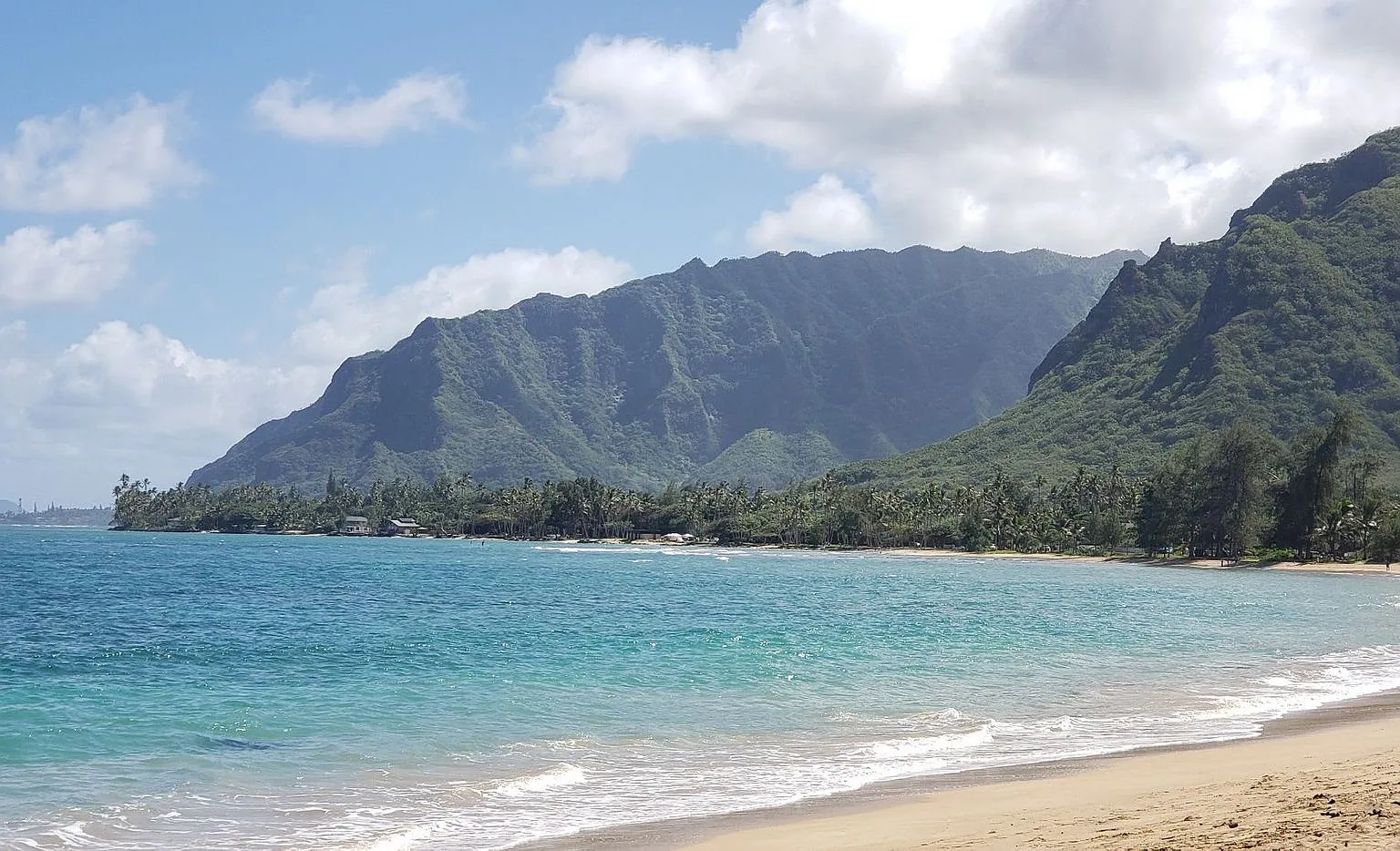 Hauula — Photo 1