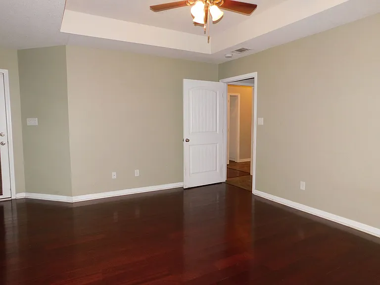 3498 Butler Woods Dr — Photo 28