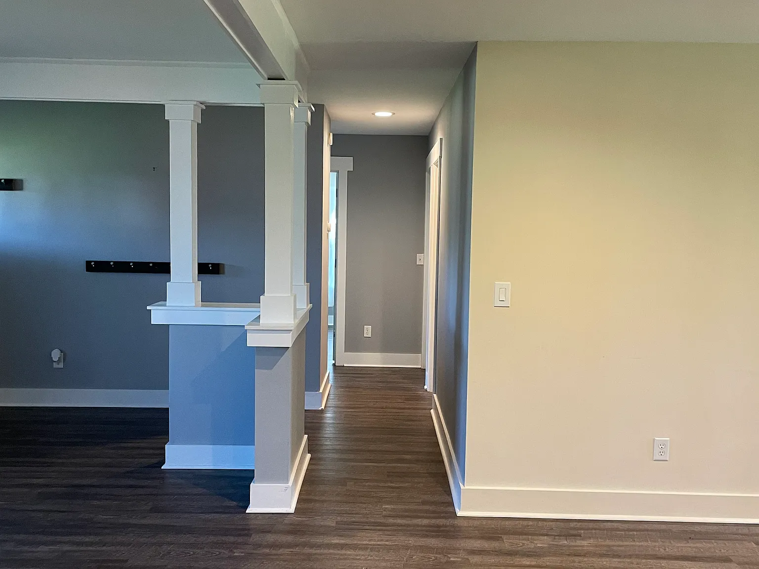3 bed, 2036 sqft, $2,700 — Photo 2