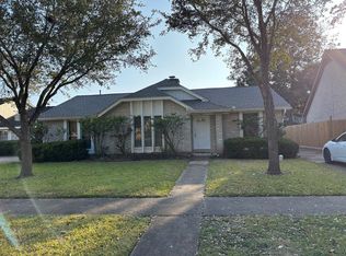 2906 Green Fields Dr, Sugar Land, TX 77479